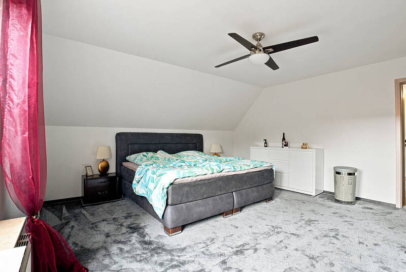 Schlafzimmer OG
